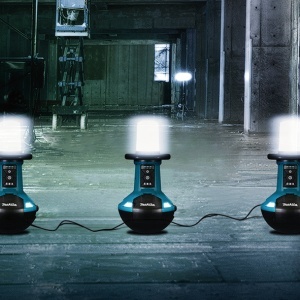 Lampă de lucru Makita cu autorevenire compatibilă cu acumulatori LXT 18Vx2 - Img 4