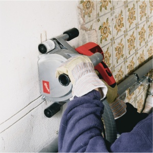 Masina de canelat 220 V Milwaukee WCS 45, latime canal 17-45 mm, adancime 45 mm, 1900 W, alimentare Retea 220-240 V