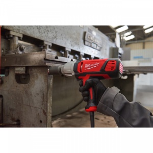 Mașină de înșurubat cu impact ½″ Milwaukee IPWE 400 R, alimentare Retea 220-240 V