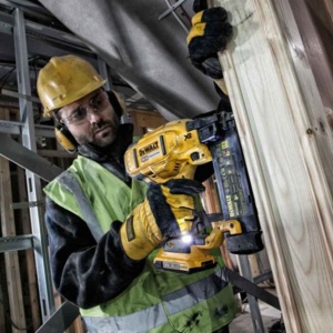 Pistol de batut cuie Dewalt DCN680N, compatibil cu acumulatori Li-Ion 18 V XR, cuie 1.25 / 15-54 mm, capacitate magazie 110 buc - Img 4
