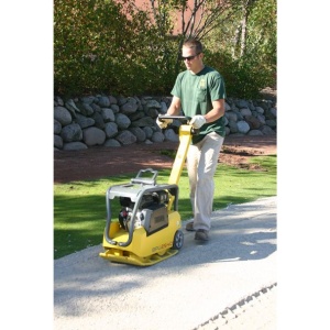 Placa compactoare reversibila Wacker Neuson BPU2540A, benzina, greutate 145 kg, forta de impact 25 kN - Img 3