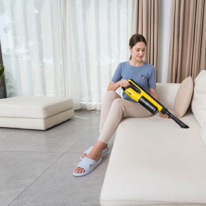 Aspirator vertical cu acumulatori Karcher, tip VC4s Plus Cordless (yellow) - Img 3