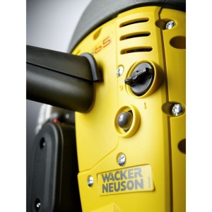 Ciocan demolator Wacker Neuson BH55 32x160, motor benzina 2T, sistem prindere 32x160 mm, forta de impact 65 J - Img 6