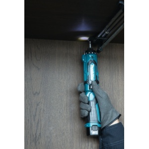 Masina de insurubat si gaurit Makita 7,2V, 5,6 Nm, livrata cu 2 acumulatori BL0715 1,5Ah - Img 4