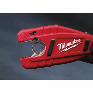 Masina de taiat tevi cupru cu acumulator Milwaukee C12 PC-0, livrata fara acumulator