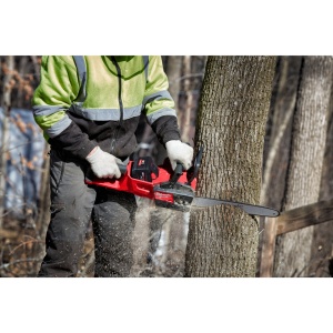 MILWAUKEE M18FCHS35-122 FIERĂSTRĂU CU LANȚ, LAMA 35 CM, 2 BATERII 12 AH, INCARCATOR - Img 3