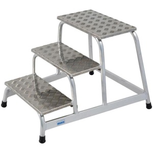 Platforma cu podest, 3 trepte, inaltime de lucru 2.60m - Img 1