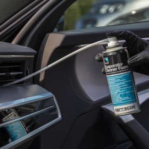 SPUMA DEZINFECTANTA-ANTIBACTERIAN ODORIZANTA PENTRU UNITATI INTERIOARE A/C 200ML