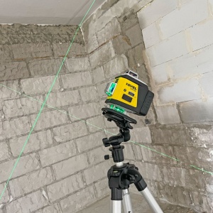 CL4G - Nivela laser verde linii multiple, 4 planuri in 360° - Img 7