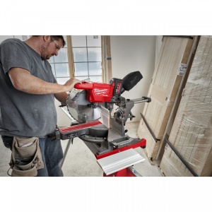 Fierastrau circular cu acumulator Milwaukee FUEL M18 FMS305-121, capacitate taiere 343x97 mm, livrat cu acumulator