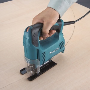 Fierastrau pendular Makita 18 mm, 450W - Img 2