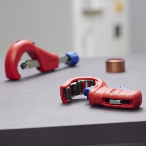 KNIPEX 90 31 03 BK Tăietor de țevi TubiX® XL 260 mm - Img 7