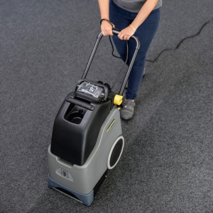 Masina de curatat covoare Karcher, tip BRC30/15C - Img 4