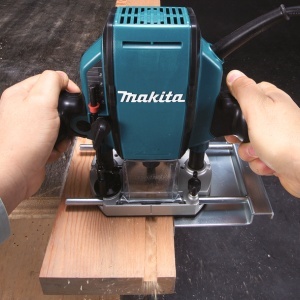 Masina de frezat verticala Makita 8 mm, 900W - Img 4