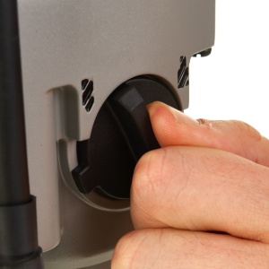 Masina de gaurit cu talpa magnetica 220 V Milwaukee MDE41, diametru gaurit metal 41 mm, alimentare Retea 220-240 V - Img 15