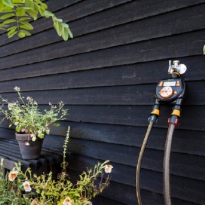 Programator electronic, cu montaj direct pe robinet/furtun, Fiskars Watering Timer, cu doua circuite/iesiri - Img 3