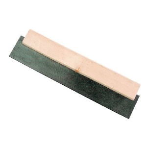 SPATULA CAUCIUC CU MANER LEMN