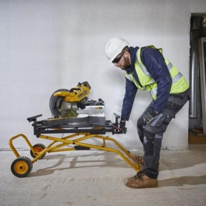 Stand de lucru pliabil DeWalt DE7260 pentru fierastraie - Img 7