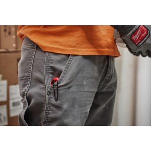 CUȚIT UTILITAR CU LAMĂ RETRACTABILĂ COMPACT SLIDE UTILITY KNIFE MILWAUKEE - Img 10