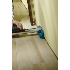 Dispozitiv de fixare 3 in 1 Wolfcraft 6945000, pentru imbinarea fara rosturi a laminatului si parchetului - Img 3