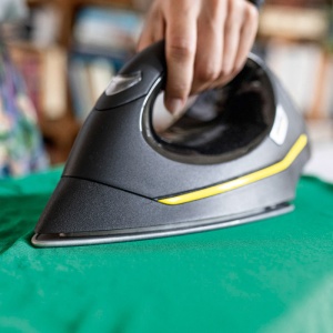 Fier de calcat cu aburi EASYFINISH Profesional (cod vechi=2.863-208.0) - Img 2