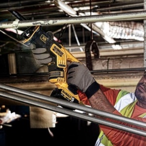 Fierastrau alternativ Dewalt DCS367P2, 18 V XR Brushless, 5.0 Ah, 300 mm, valiza TSTAK II - Img 4