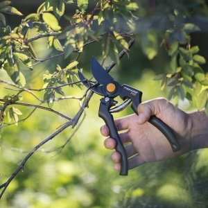 Foarfeca pentru gradina, Fiskars tip GardenPro™ P90 - Img 2