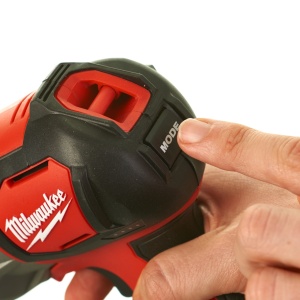Lanterna Milwaukee M12 SLED-0, IP 24, 750 lumeni, livrata fara acumulator - Img 9
