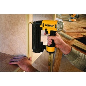 Pistol pneumatic de batut cuie 18 GA Dewalt DPN1850PP, fara ungere cu ulei, cu varf de precizie - Img 6