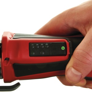 Presă hidraulică Milwaukee M12 HPT-202C V-SET, preseaza fitinguri 12-35 mm, livrata cu acumulatori, valiza, bacuri de 15/22/28 mm - Img 3