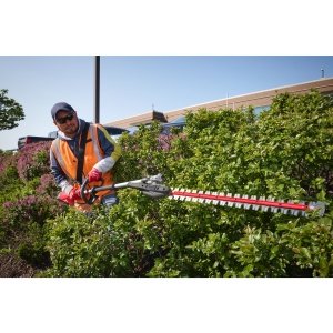 Trimmer pentru gard viu cu tijă extinsă MILWAUKEE M18 FUEL™ 216 cm - Img 4