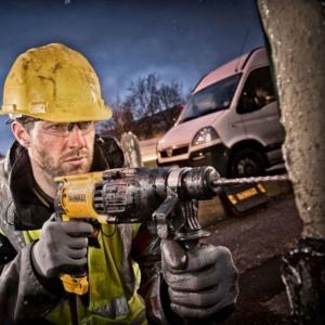 Ciocan rotopercutor Dewalt D25033K, SDS Plus, 710 W, 2.0 J, 0 - 1550 rpm - Img 6