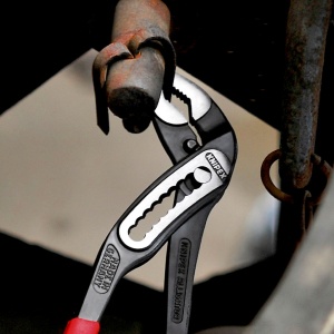 KNIPEX 88 03 250 Alligator® Cleşte pentru pompe de apă acoperit cu material plastic aderent cromat 250 mm - Img 7