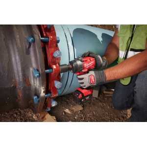 M18 FHIW2P12-502X Cheie de impact, cuplu 1491 Nm, patrat 1/2˝ cu pin de blocare, 2 baterii 5Ah, incarcator, valiza - Img 2
