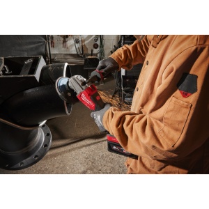 M18FSAGSVO125X-502X Polizor unghiular 125 mm cu viteză variabilă M18 FUEL™ONE-KEY™, 2 baterii, incarcator, valiza - Img 13