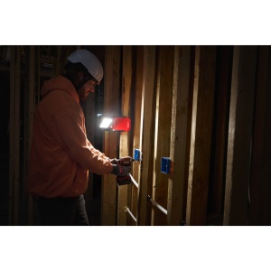 M18PAL2-0 Proiector pivotant M18™ 2000 lumeni - Img 10