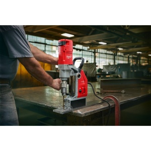 Masina de gaurit cu talpa magnetica 220 V Milwaukee MDE41, diametru gaurit metal 41 mm, alimentare Retea 220-240 V - Img 7