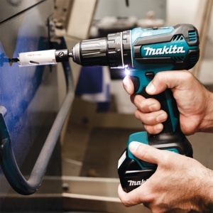 Masina de insurubat si gaurit cu percutie Makita compatibila cu acumulatori Li-Ion LXT 18V - Img 4