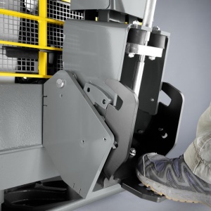 Placa compactoare reversibila Wacker Neuson DPU80Lec670, diesel, racire cu apa, greutate 758 kg, forta de impact 80 kN, pornire electrica, sistem Compatec - Img 5