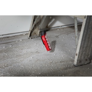 Proiector alcalin Milwaukee FL-LED, IP 54, 300 lumeni, livrat cu 3 baterii AAA - Img 5