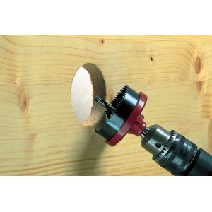 Set carote standard Wolfcraft 2161000, cu 7 carote cu diametre multiple: 25, 32, 38, 45, 50, 56, 62 mm, dancime de taiere 18 mm, tija cilindrica cu diametrul de 6 mm - Img 1