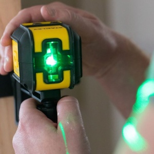 Set nivela laser si trepied Stanley Cubix STHT77649-1, linie verde, 15 m - Img 7