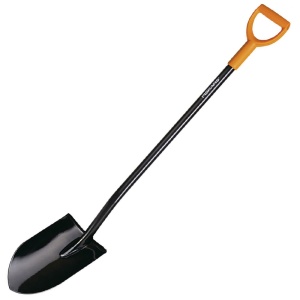 Cazma ascutita pentru sapat si aerat Fiskars tip Solid™ 1170mm