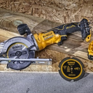 Fierastrau circular de mana DeWalt DCS571N, compatibil cu acumulatori XR 18 V, 115 mm, motor fara perii - Img 6