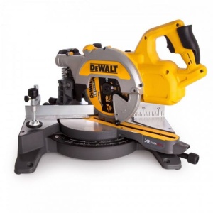 Fierastrau circular pentru taieri inclinate Dewalt DCS777N, compatibil cu acumulatori Li-Ion 54 V XR FLEXVOLT, diametru 216 mm - Img 2