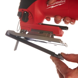 Fierastrau pendular 220 V Milwaukee JS 120 X, 710 W, valiza, alimentare Retea 220-240 V - Img 12