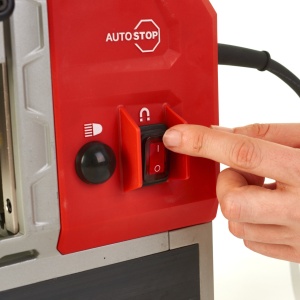 Masina de gaurit cu talpa magnetica 220 V Milwaukee MDE41, diametru gaurit metal 41 mm, alimentare Retea 220-240 V - Img 8