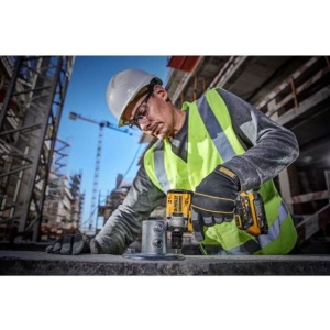 Masina de insurubat cu impact Dewalt DCF921E2T, patrat 1/2", maxim 406 Nm, cu 2 acumulatori POWERSTACK 18V / 1.7Ah si incarcator in valiza TSTAK - Img 6