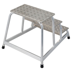 Platforma cu podest, 3 trepte, inaltime de lucru 2.60m - Img 2