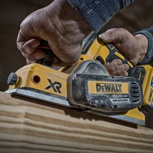 Rindea Dewalt DCP580NT, compatibila cu acumulatori 18 V Li-Ion XR, 82 mm, 15000 rpm, valiza depozitare TSTAK VI - Img 5
